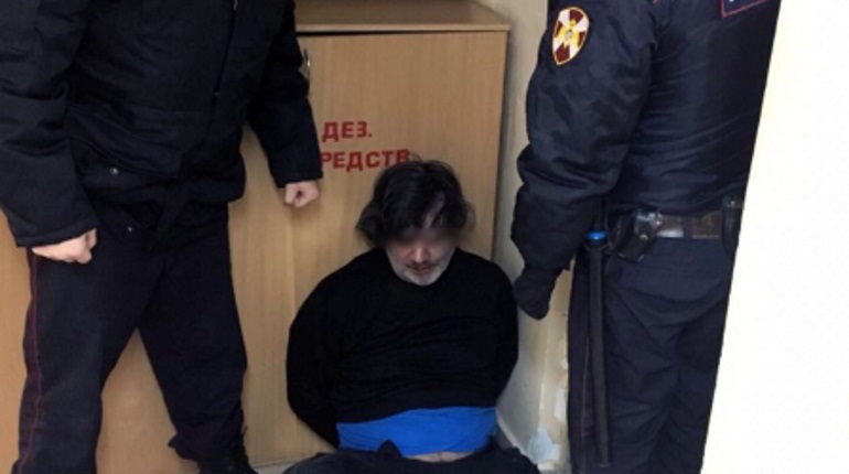 Девушки из вневедомственной охраны Девушки из вневедомственной охраны