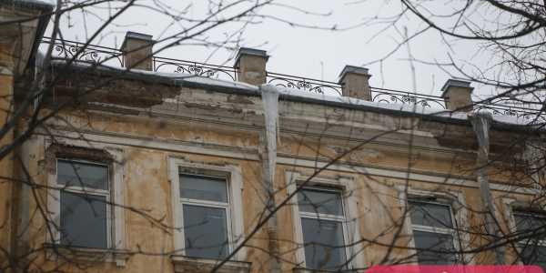 Опасные крыши Васильевского острова