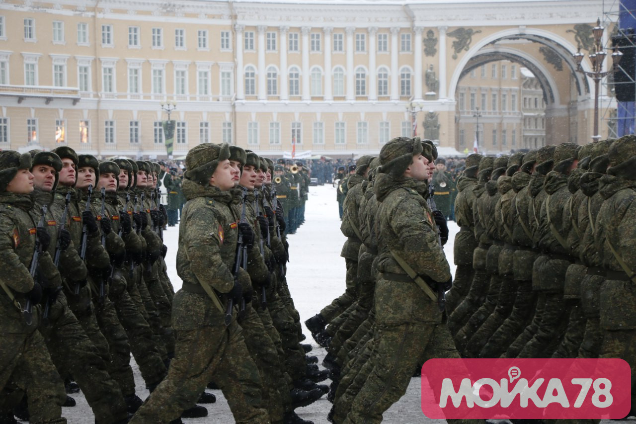 Петербург военное положение