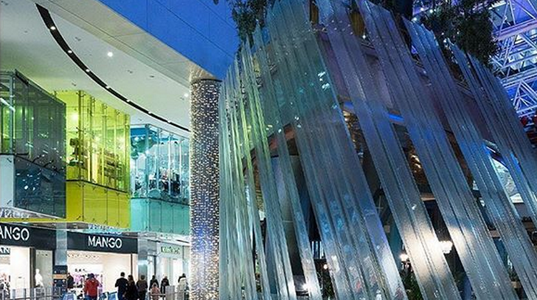 ярцевская, 19, мфк «кунцево-плаза». тц кунцево плаза москва. кунцево плаза что случилось. мфц кунцево плаза. кунцево плаза архитектор.