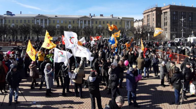 Сотни жителей Московского района выйдут на митинг против коммунального рабства