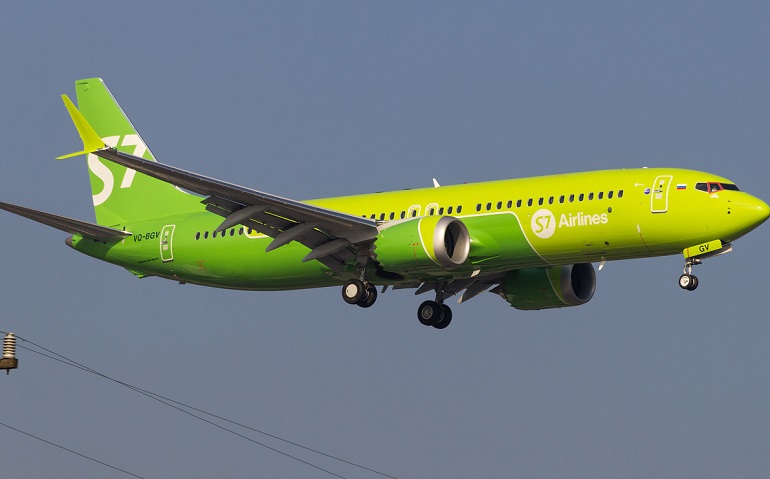  S7     Boeing 737 MAX        13032019