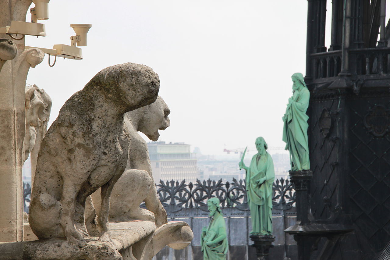 Чем прославился сгоревший собор Парижской Богоматери