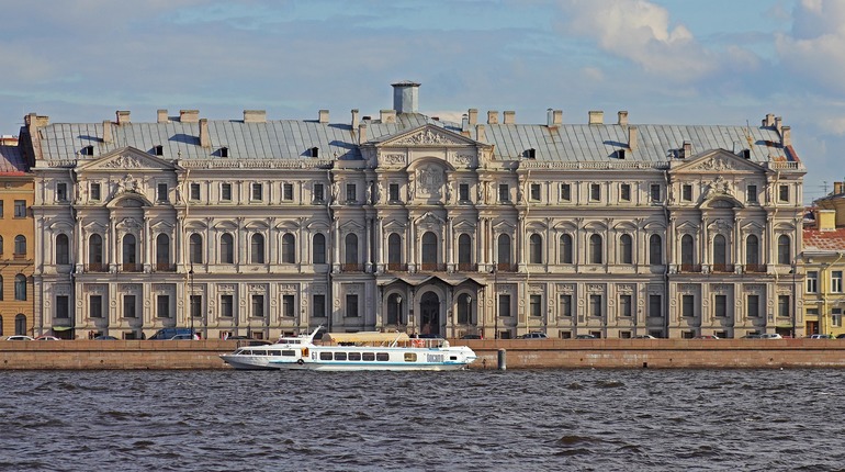 Петербург потратит на открытие малодоступных дворцов и особняков 19,7 млн