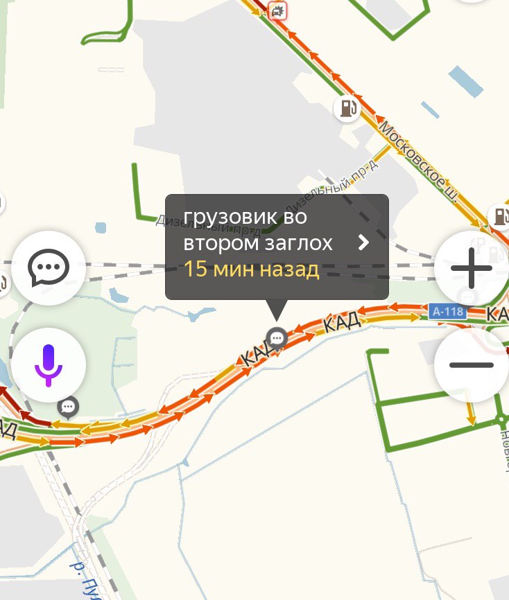 Съезд на КАД с Пулковского шоссе перекрыли ради гостей ПМЭФ: водители негодуют