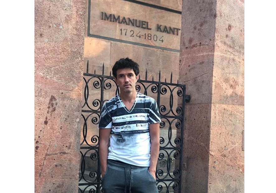 Как отдыхает "Зенит": свадьба Семака, Жирков на могиле Канта и Азмун с конем