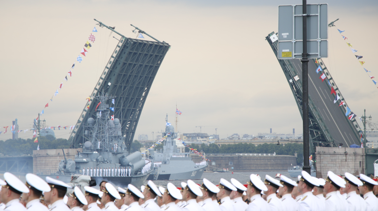 В Петербурге прошла репетиция Главного военно-морского парада, он состоится 26 июля