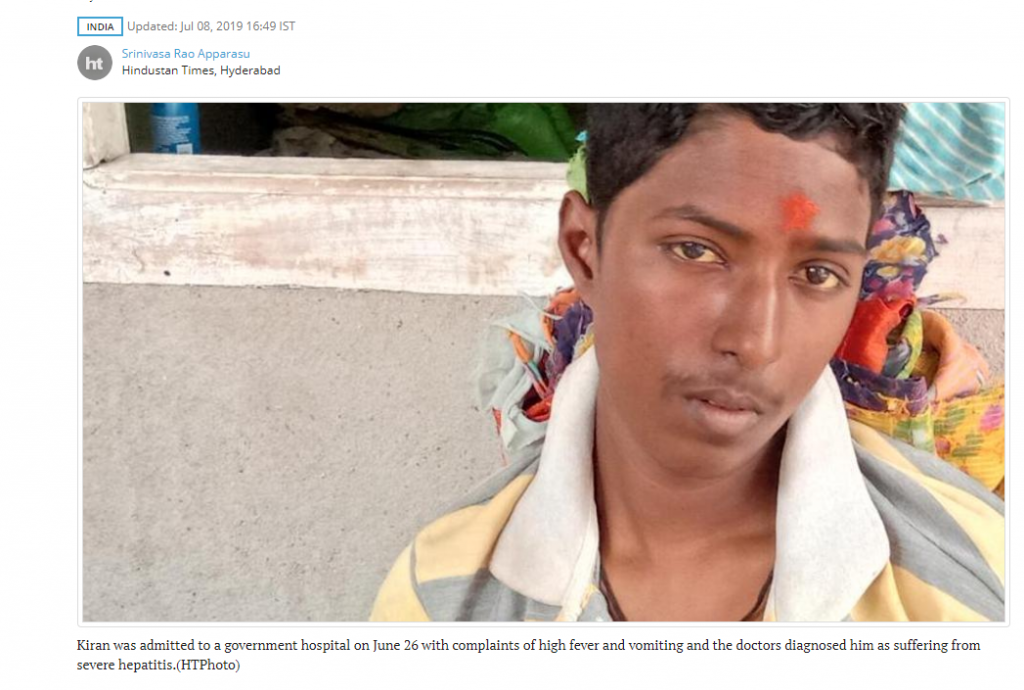 В Индии мужчина заплакал на собственной кремации