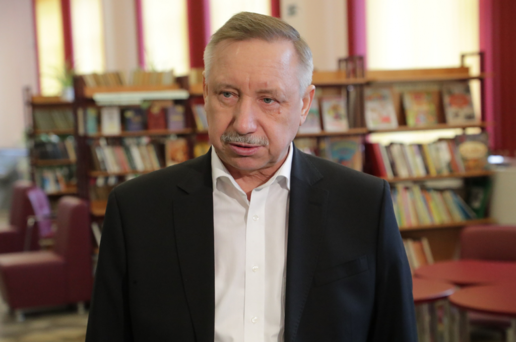 Пусть не беспокоятся: Беглов опроверг выселение «Митьков» с Марата