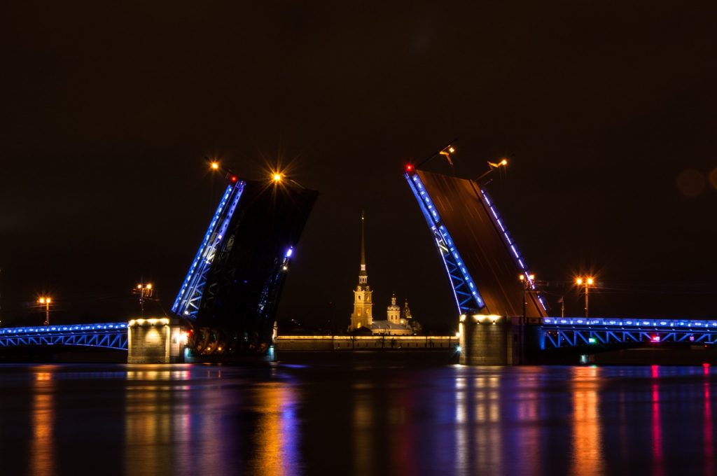 https://moika78.ru/news2/2019/10/bridge-3250968_1280-1024x680.jpg