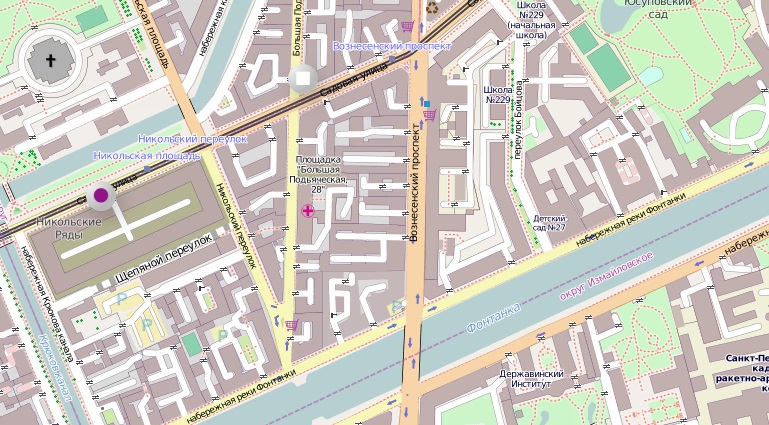 В Петербурге более 20 машин обрабатывают улицы реагентами