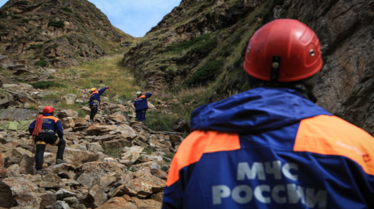 В горах Кабардино-Балкарии погиб 81-летний альпинист из Петербурга