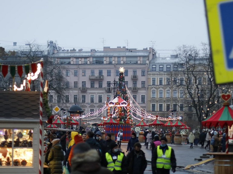 Центр Петербурга начнут перекрывать из-за Рождественской ярмарки уже в ноябре