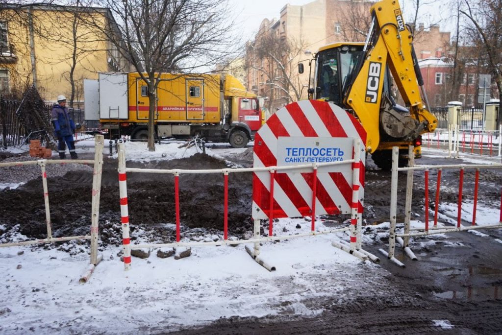 На васильевском острове прорвало трубу