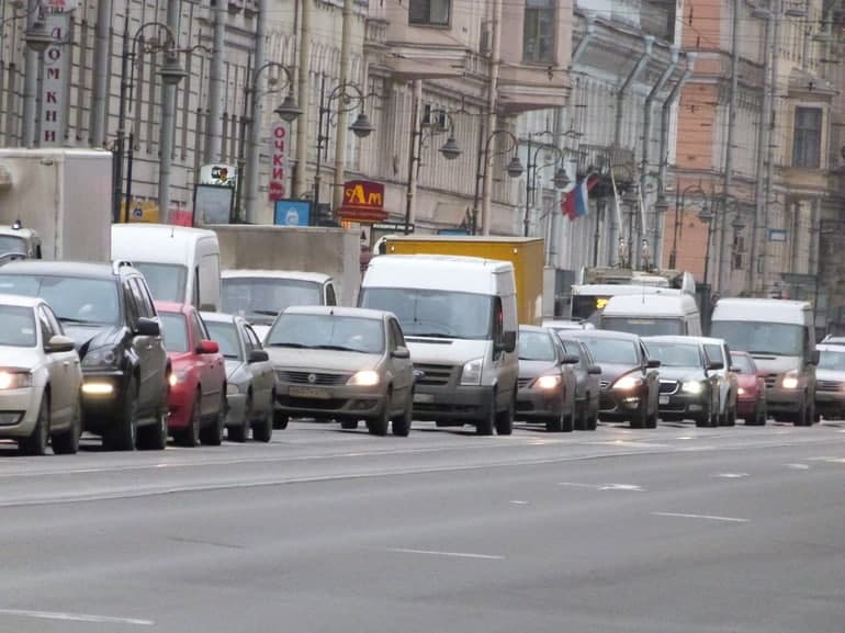 Аномальные пробки в санкт петербурге. Дорожная ситуация в Петербурге. Аномальные пробки в Питере. Автомобиль Беглова.