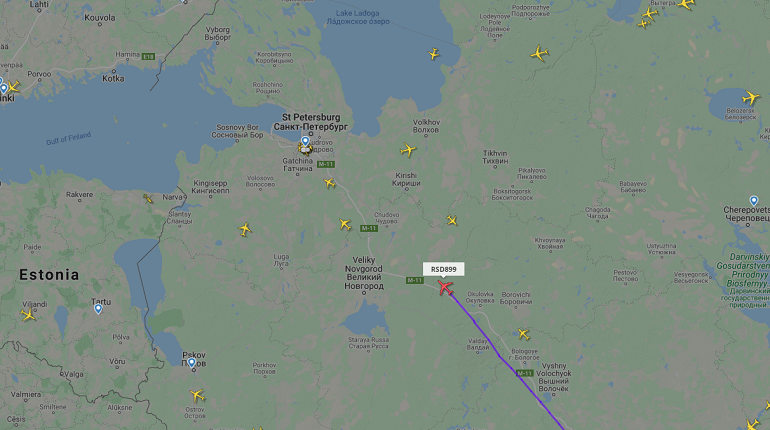 7 самолетов вылетело из москвы. Ил-96 на flightradar24. Борт номер 1 президента России Flightradar.