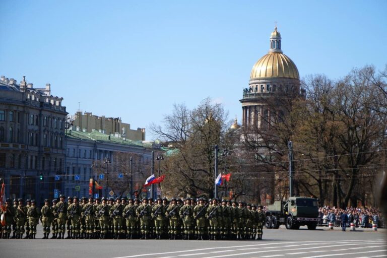 Калининград парад победы фото