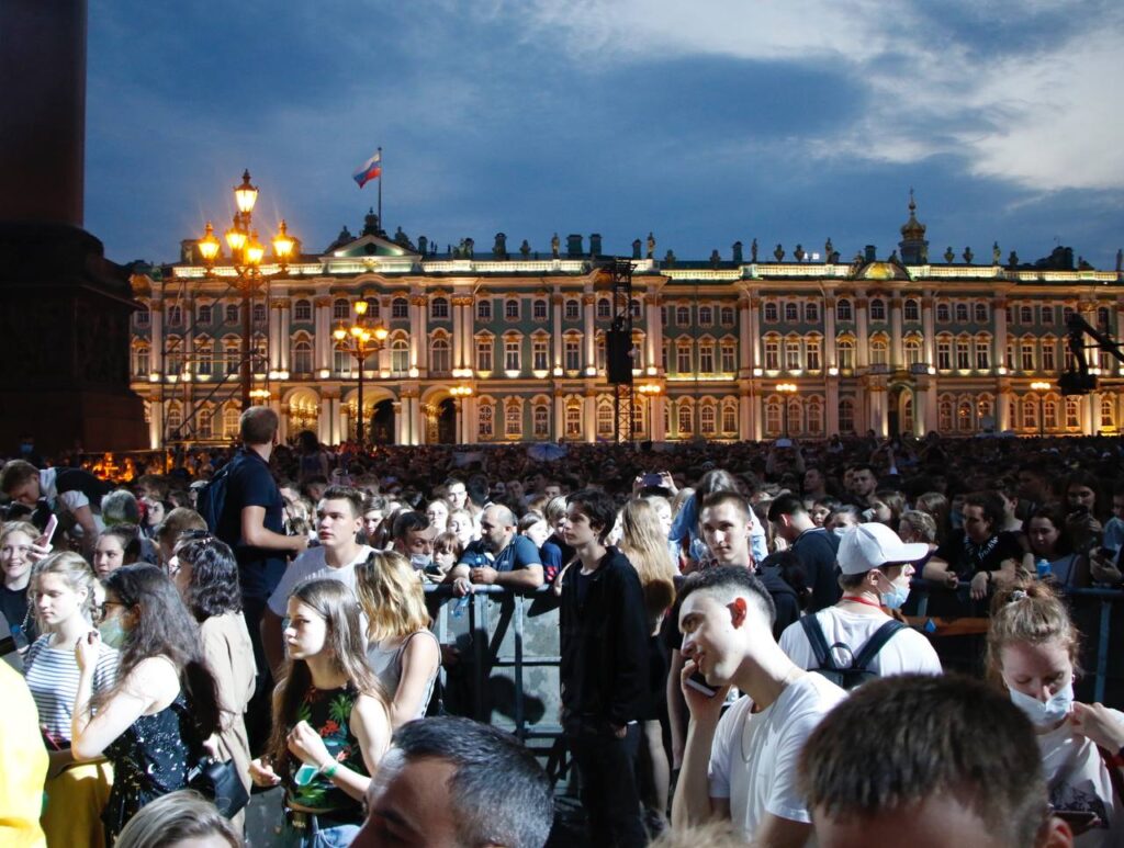 11 мая в санкт петербурге. Выпускной петербург. выпускной в санкт петербурге. бал выпускников спб 2025.