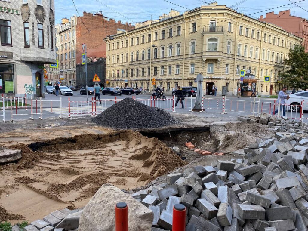 Новости петербурга сейчас. Стройки на Васильевском острове. Фотосессия на крыше 9 линия Васильевского острова. Питер сейчас 22.11.2023. Засыпанный Петербург Метангидратная катастрофа.