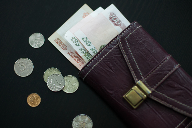 Россиянам объяснили, когда банк может не отдавать деньги со вклада 
