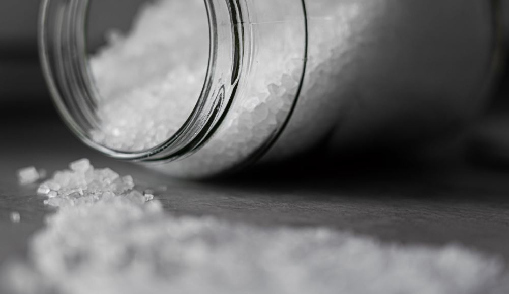 Ученые выяснили, что заменитель соли снижает риск инсульта