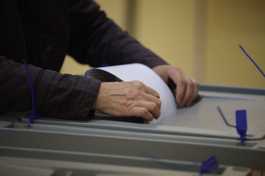 Комитет Совфеда поддержал поправки в закон о выборах президента