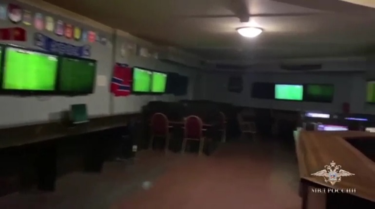 В Петербурге правоохранители наведались в подпольное казино