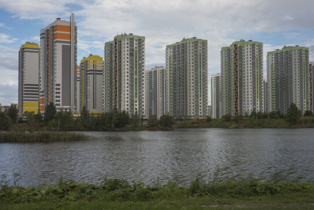 Эксперты рассказали о влиянии западных санкций на рынок недвижимости