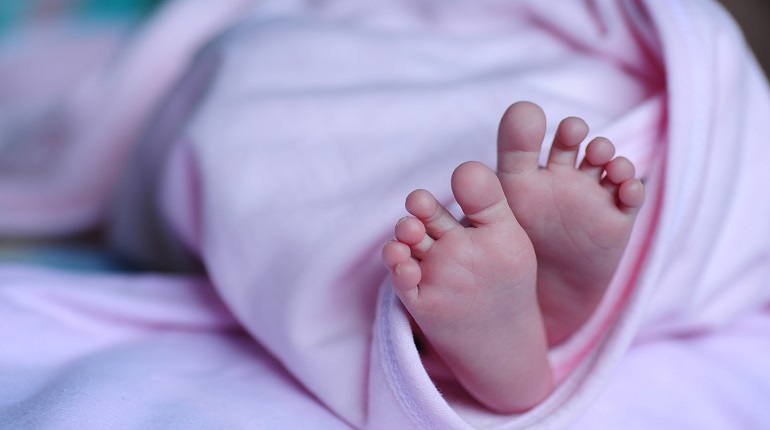 В Ломоносове при загадочных обстоятельствах погибла новорожденная девочка