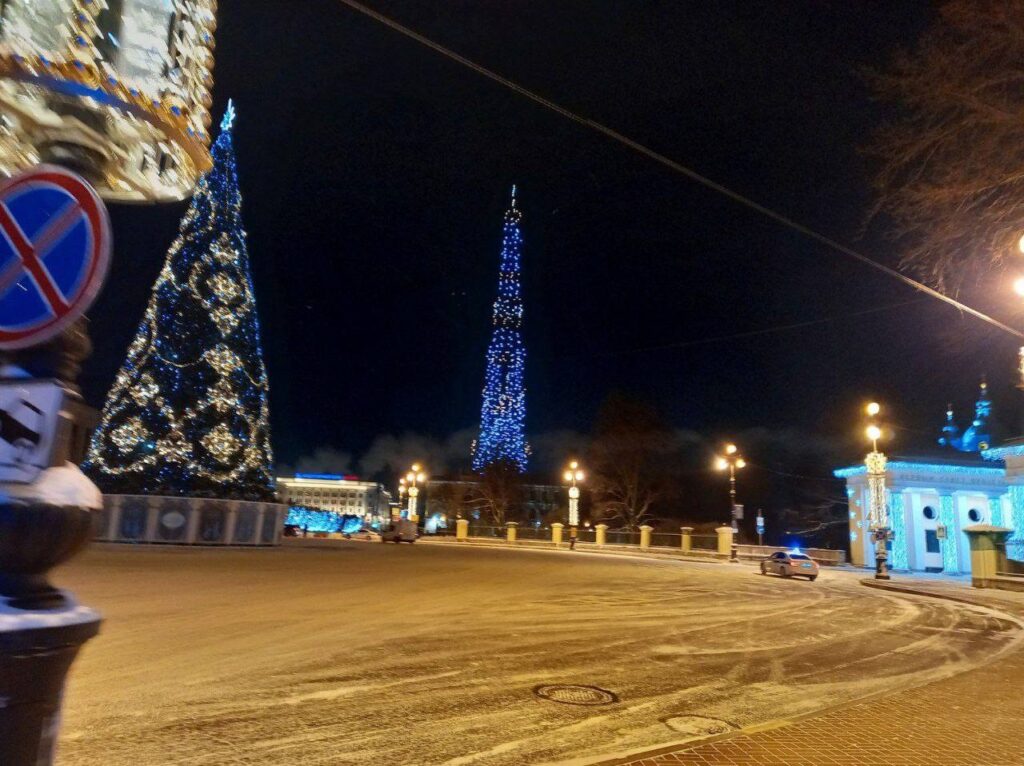 Смольный собор Санкт Петербург новогодний