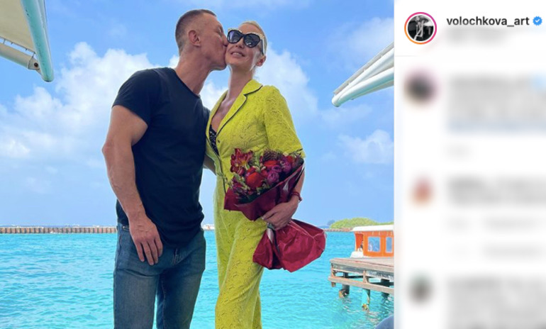 Анастасию в путешествии сопровождал возлюбленный. Фото: скриншот Instagram/@volochkova_art Волочкова