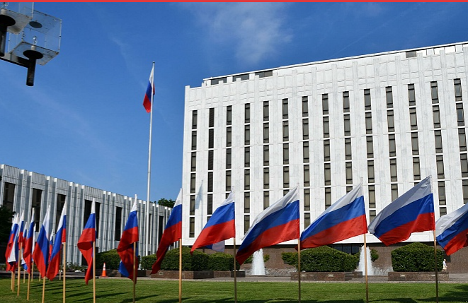 В посольстве РФ назвали вбросом заявления США о подготовке &#171;вторжения&#187; на Украину
