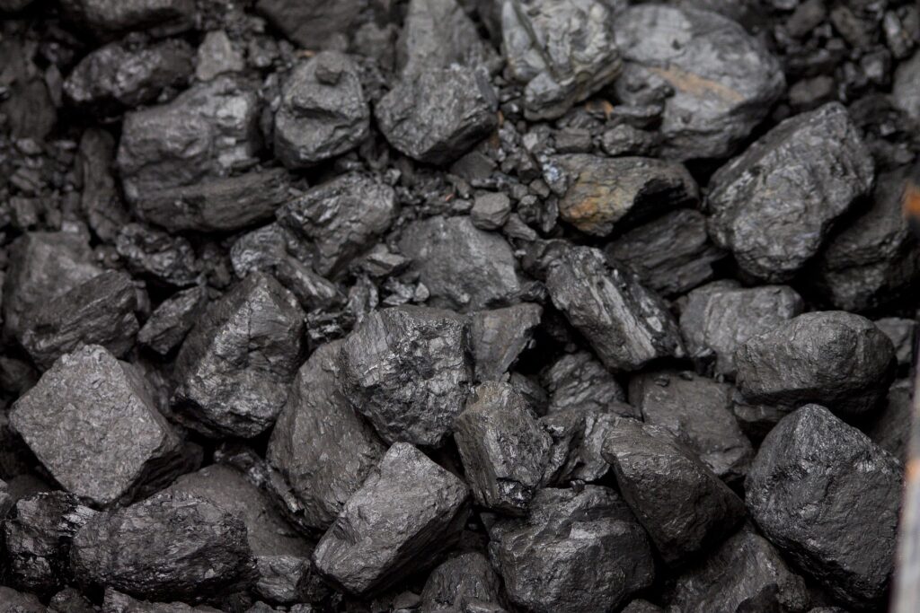 Экспорт российского угля снизился на 9% c начала года