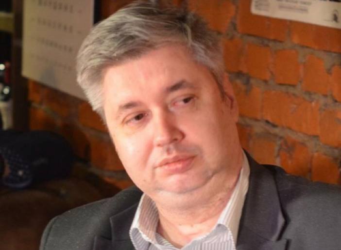 Финансовый аналитик Голубовский: скажется ли отключение от SWIFT на простых россиянах и куда стоит вкладывать сбережения в условиях кризиса?