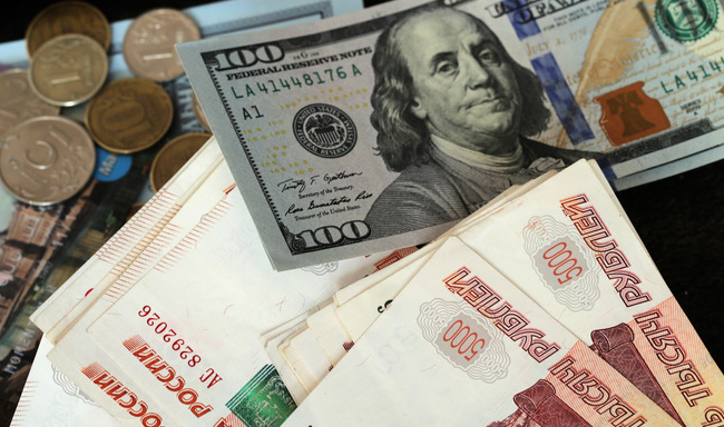 Эксперт предупредил россиян о риске обнуления сбережений