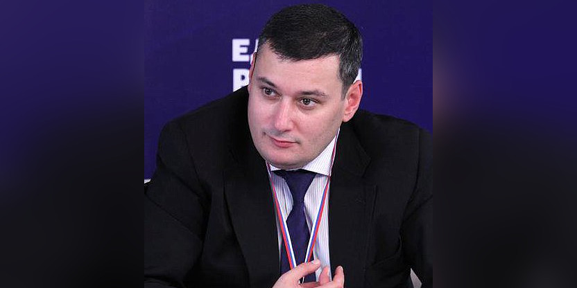 Хинштейн: Аркадий Новиков уволил работников ресторана в Москве, не пустивших военнослужащего