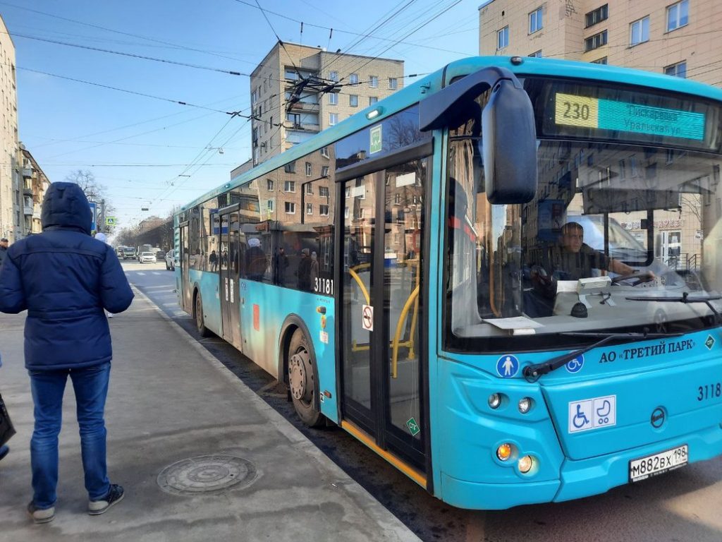 Автобусный парк Петербурга пополнят 25 экоавтобусов на природном газе