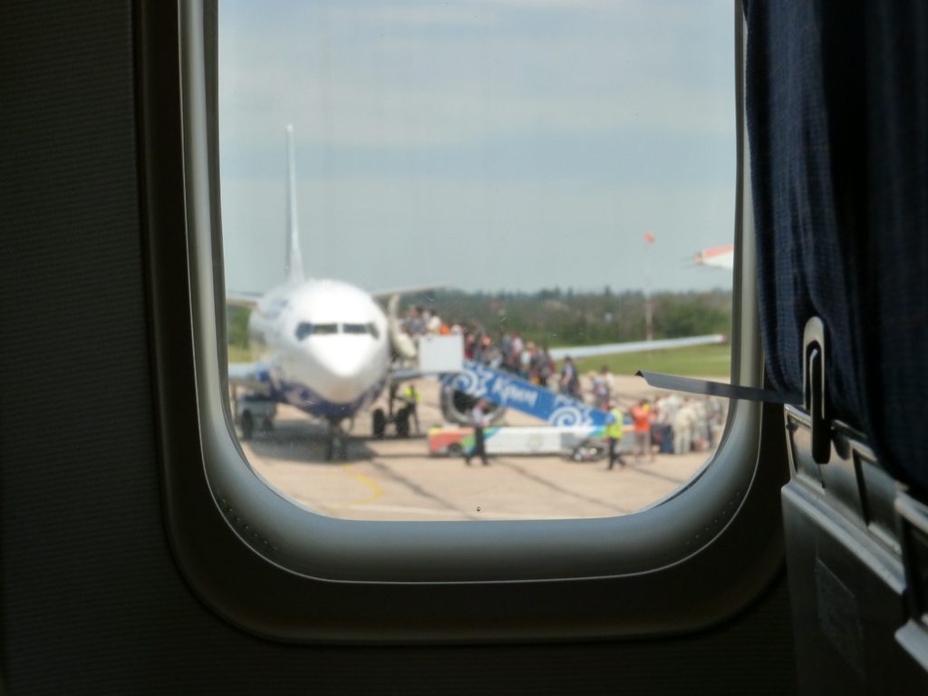 Росавиация продлила запрет полетов в аэропорты на юге России до 17 августа