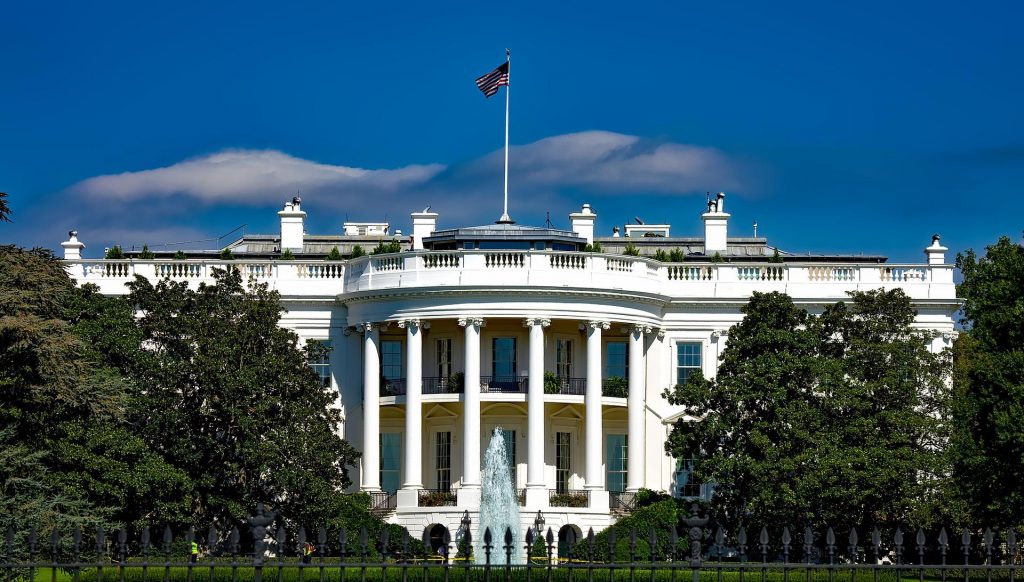 Российское посольство в США заблокировано Белым домом