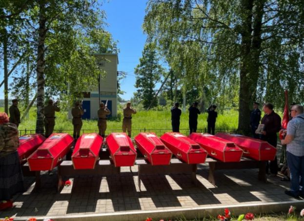 На территории монастыря Александра Свирского захоронили останки 55 солдат Красной армии