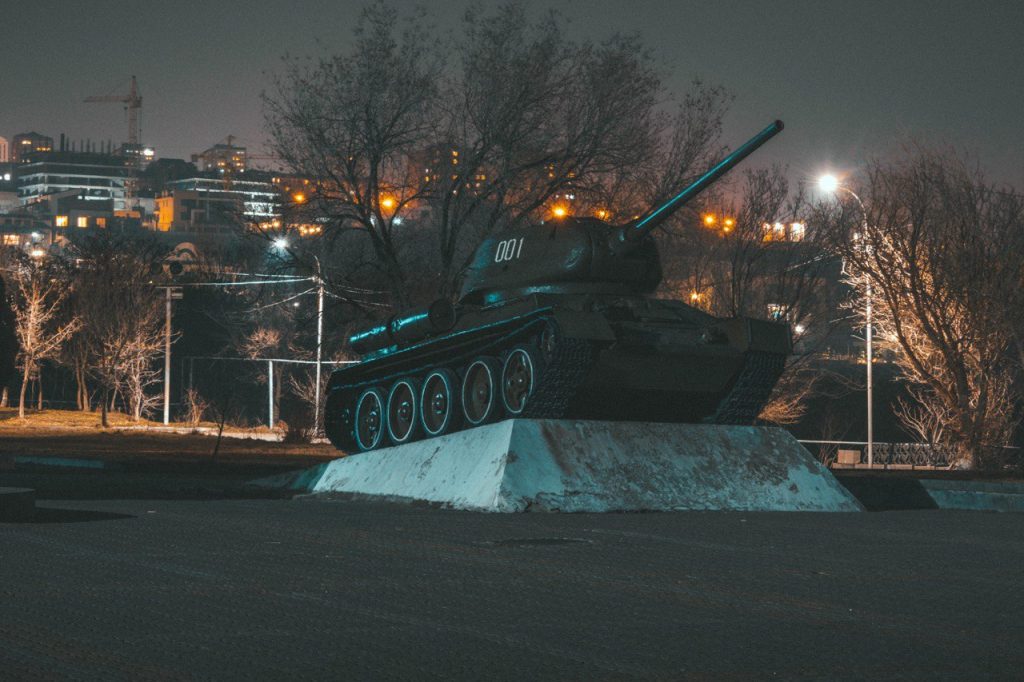 Муниципалитет Нарвы просит вернуть в парк памятник-танк Т-34