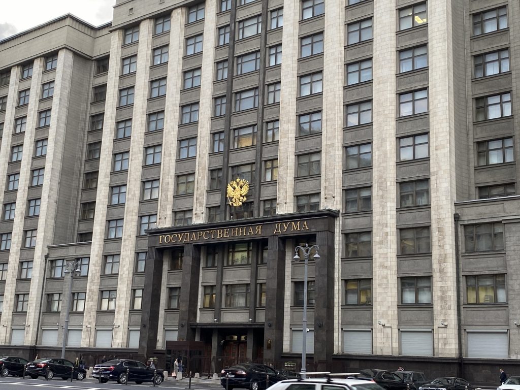 Комитет Госдумы одобрил проект о призыве в ВС РФ граждан с судимостью