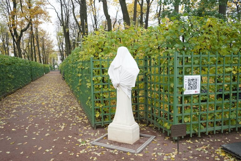 Праздник фонтанов, кинофестиваль Beat Weekend 2024 и «Нихао, Шифу!»: куда пойти в Петербурге 20-26 сентября