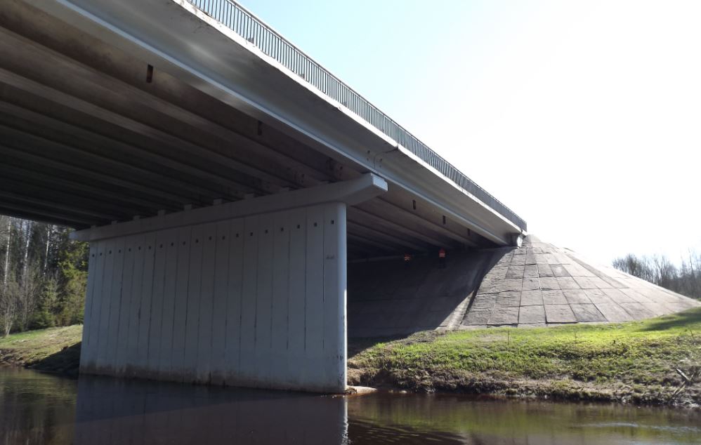 Московское шоссе на участке моста через реку Тосна сузят до одной полосы с 22 сентября