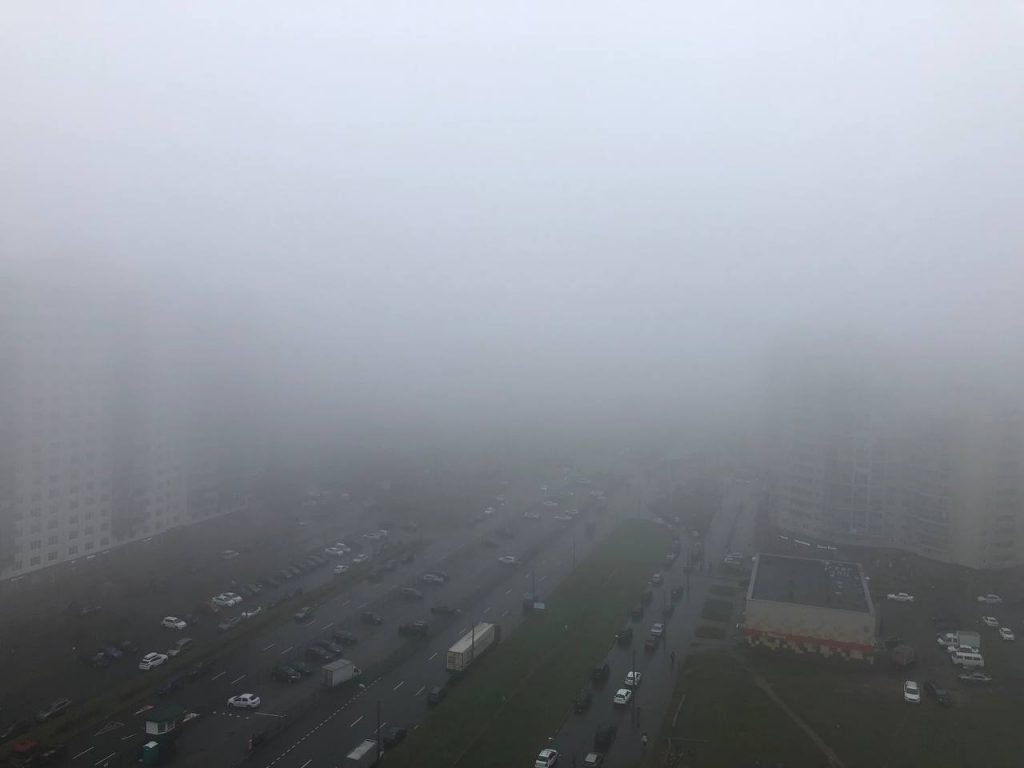 Утренний туман ограничит видимость петербуржцев, устремившихся к дачам 