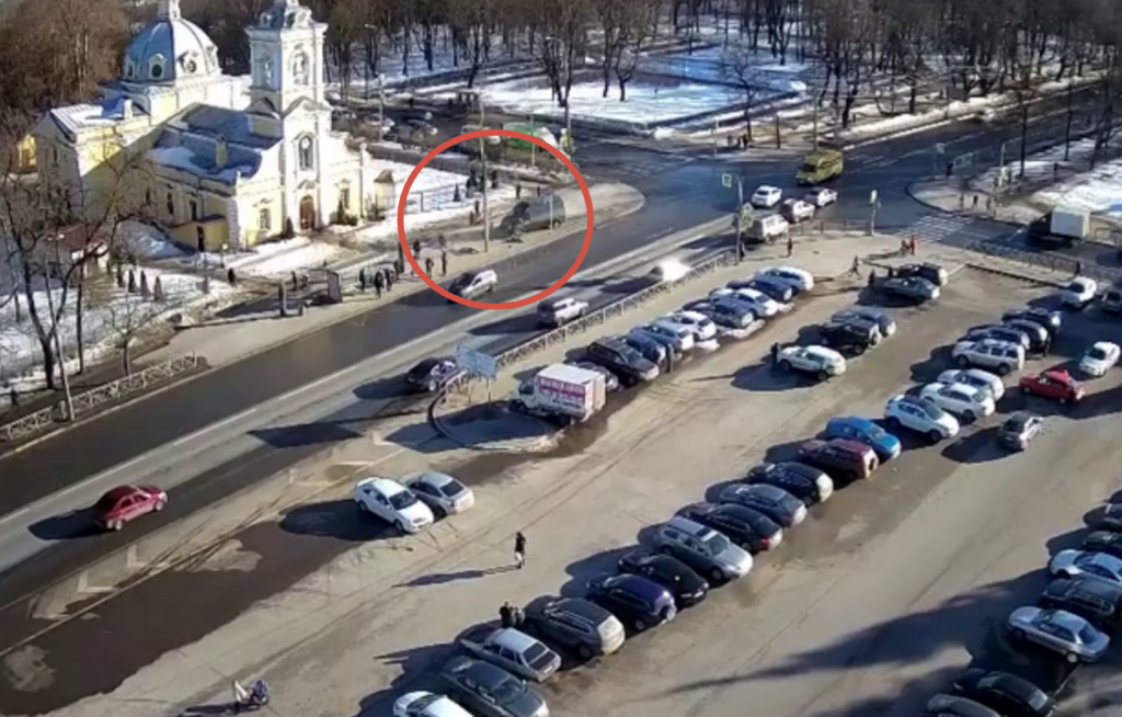 Суд Петербурга оставил на свободе возможного виновника аварии в Красном Селе