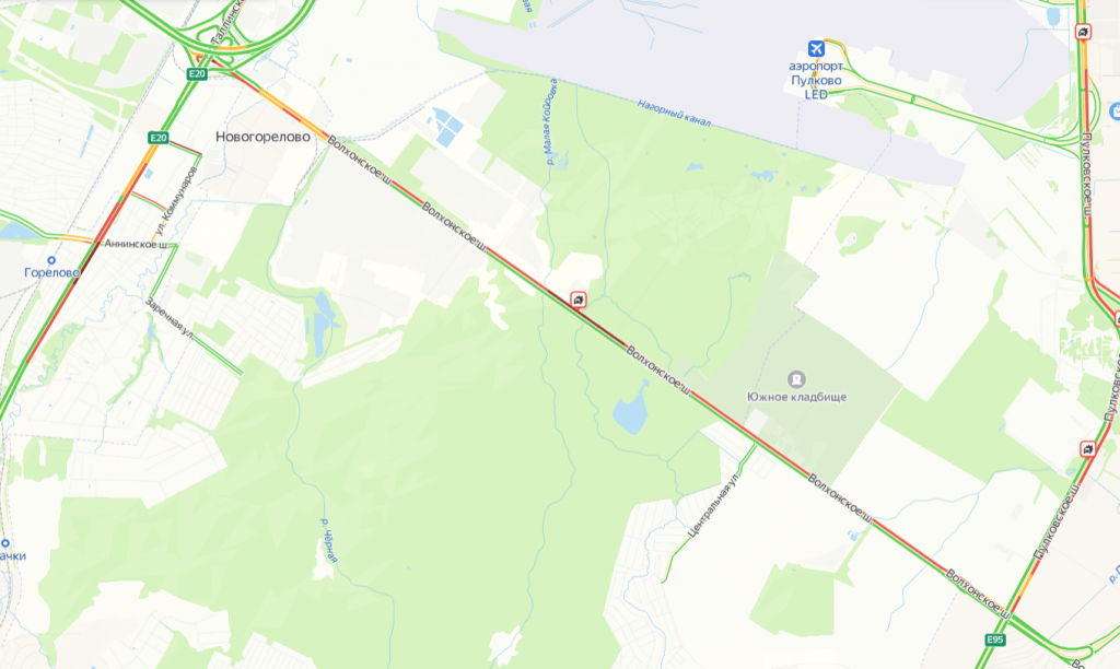 Волхонское шоссе парализовала 10-километровая пробка из-за ДТП