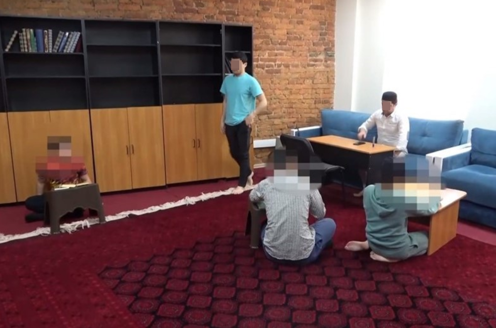 ФСБ и МВД закрыли протурецкую миссионерскую организацию, где истязали детей