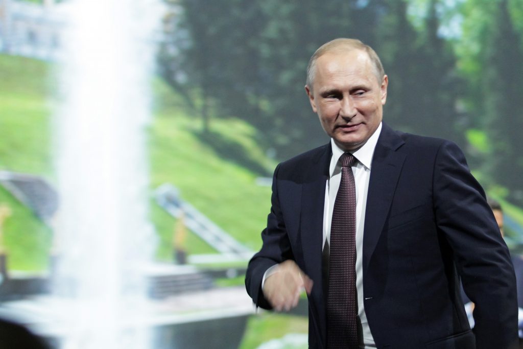 Путин: россияне несут общую ответственность за благополучие страны
