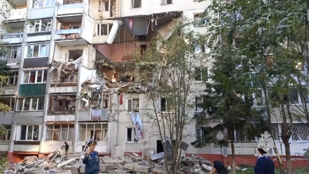 Число пострадавших при обрушении дома в Балашихе выросло до 20